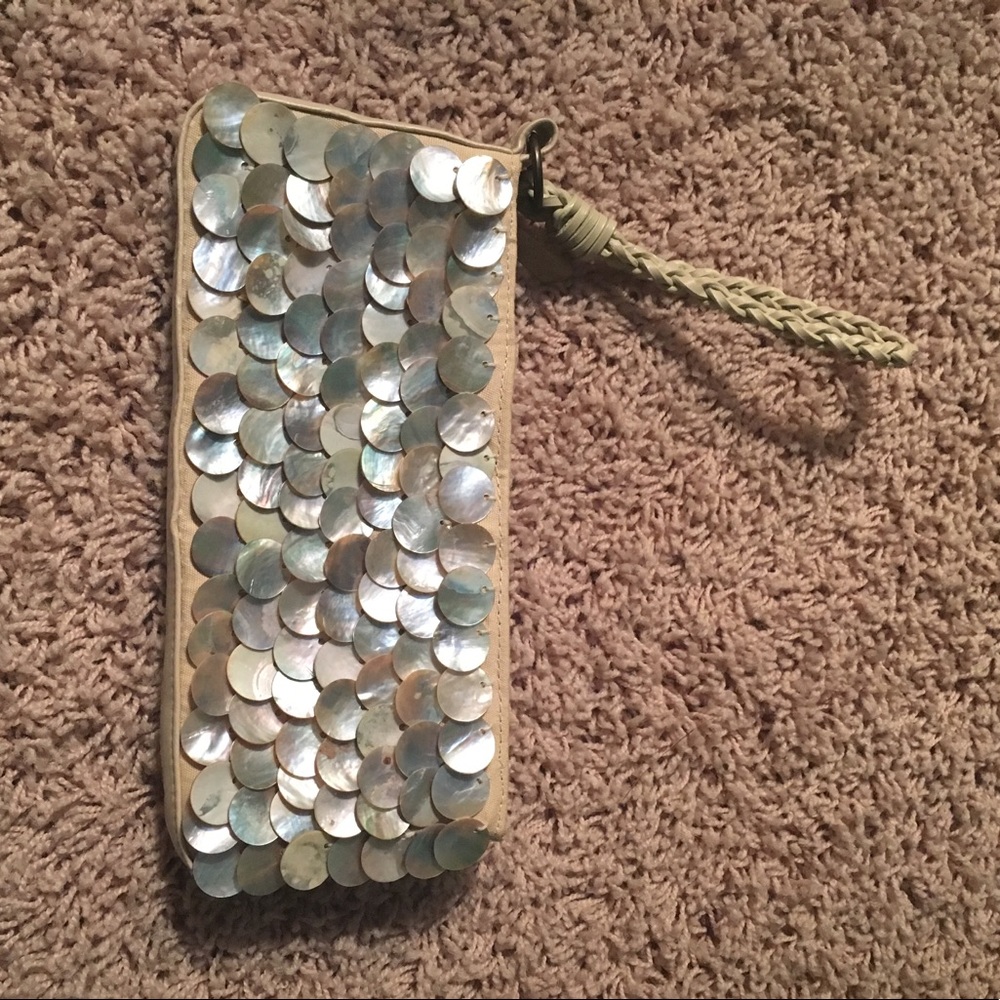 Express Wristlet